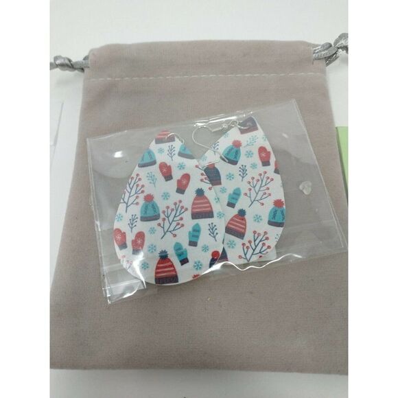 Gold Crescent Moon Necklace On Gold Chain Link with Special Bonus Item Fast Ship - Picture 3 of 5